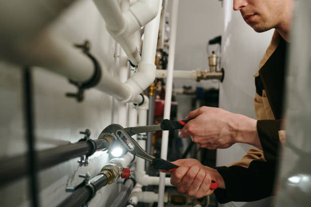 Best Faucet Repair  in Fox Crossing, WI